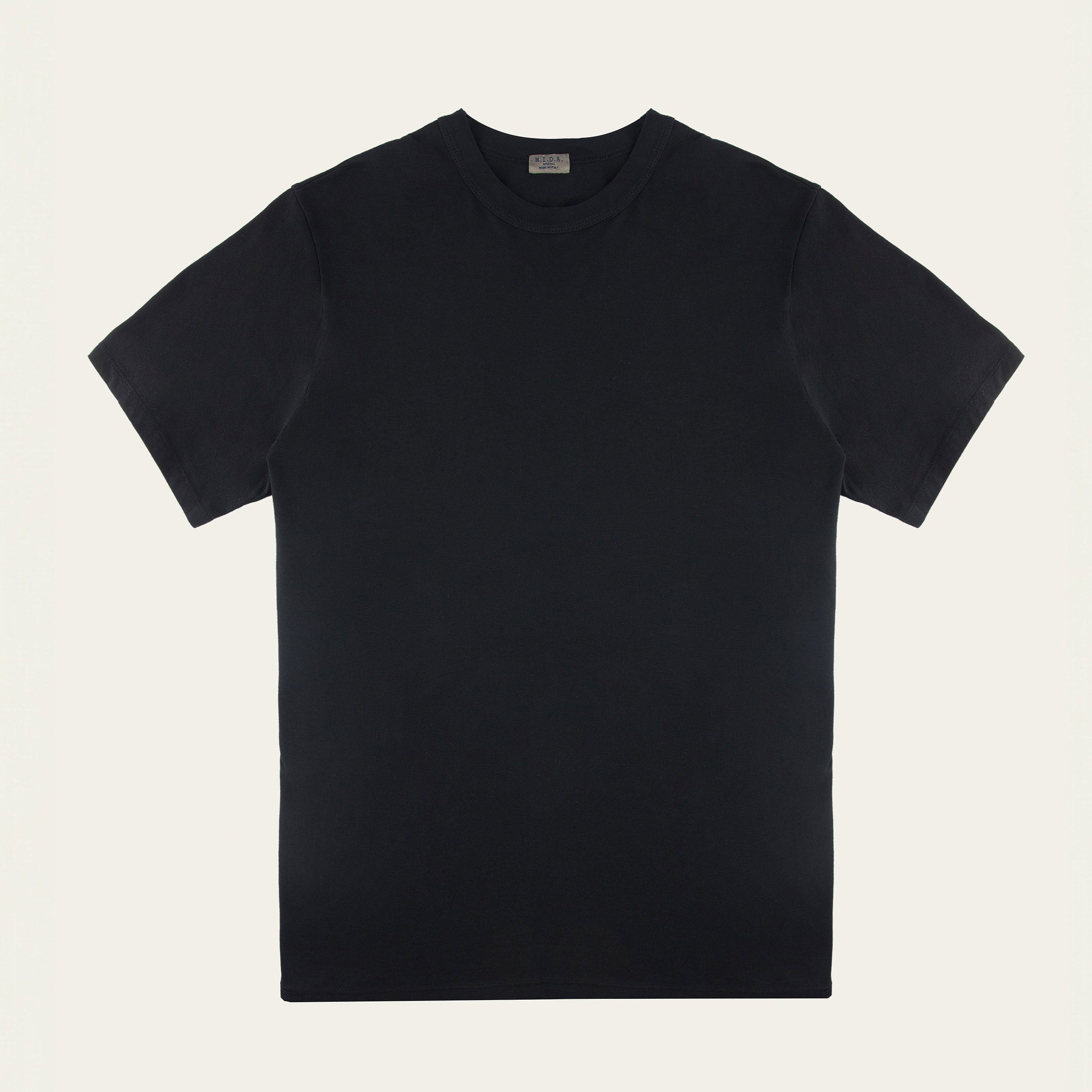 M555: Relaxed Fit T-Shirt Overlap Collar