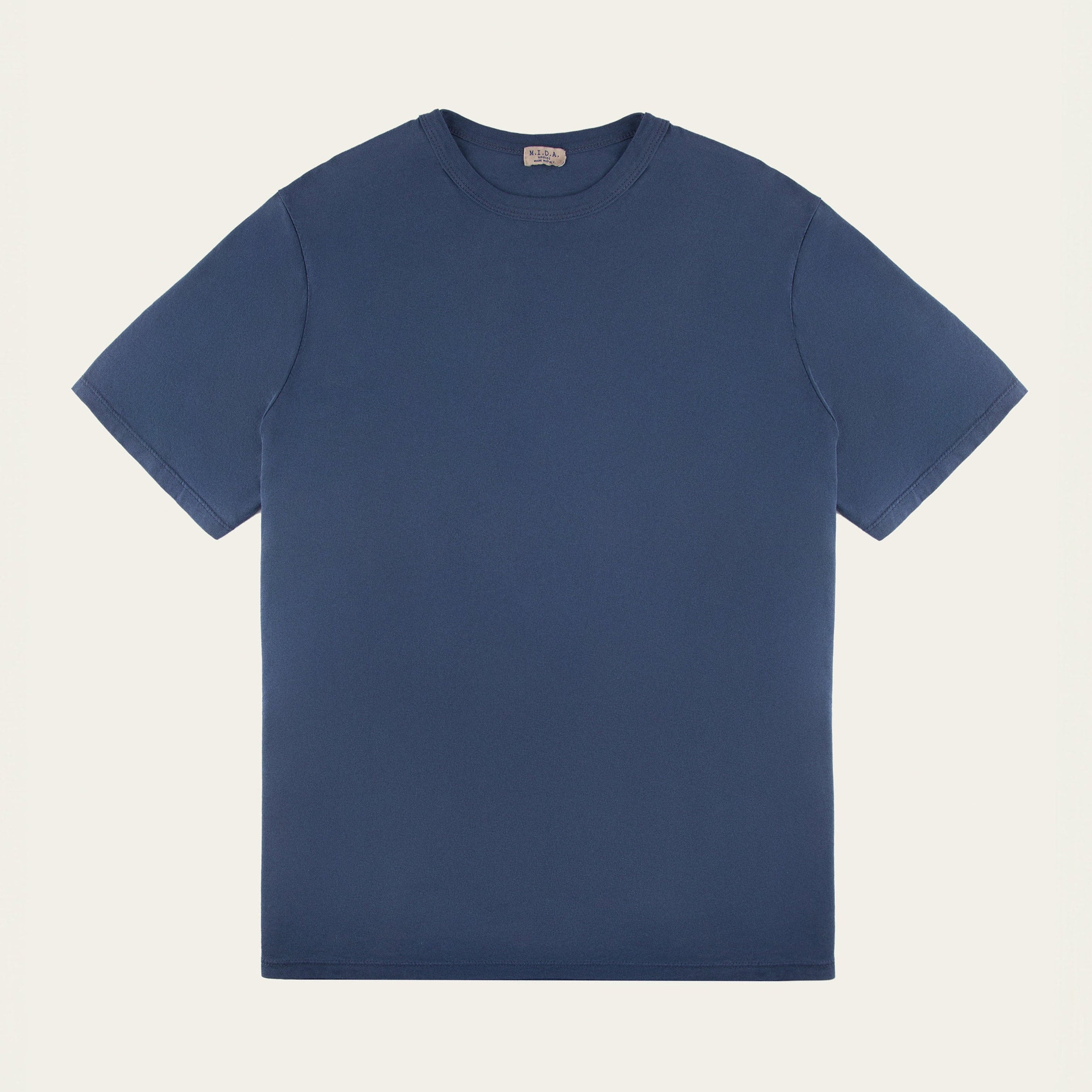 M555: Relaxed Fit T-Shirt Overlap Collar