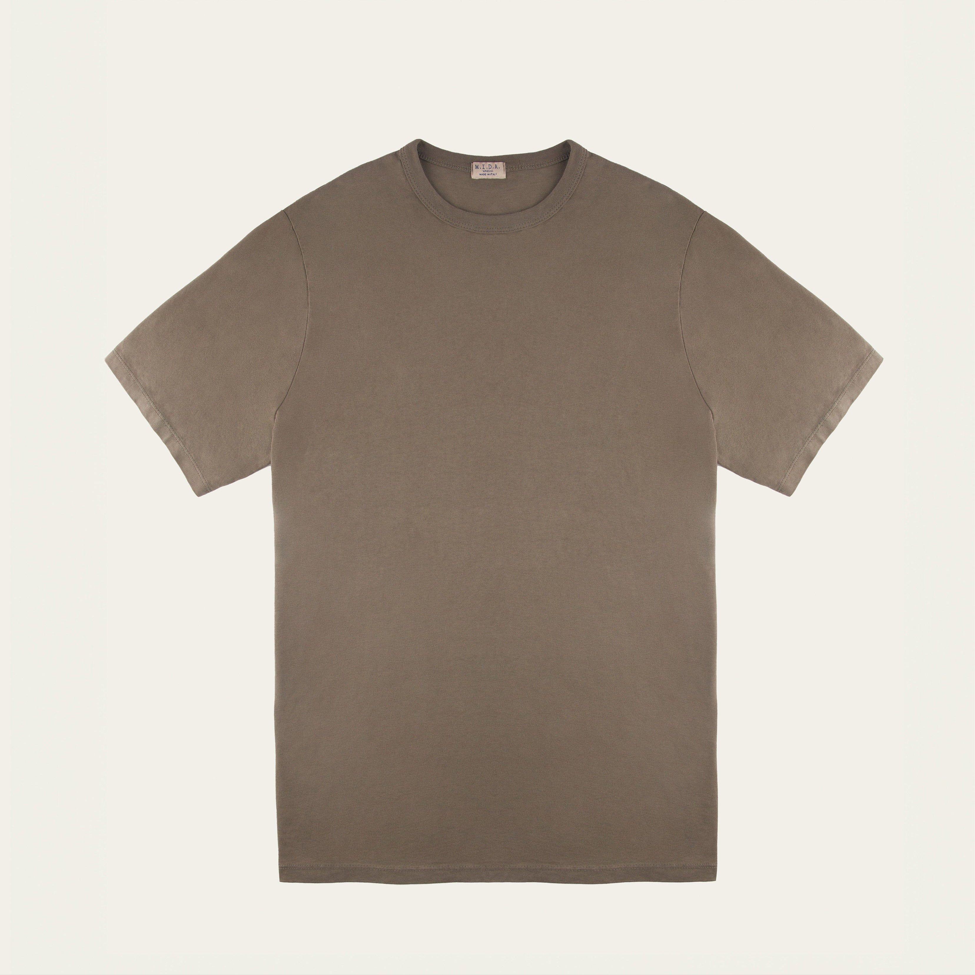M555: Relaxed Fit T-Shirt Overlap Collar